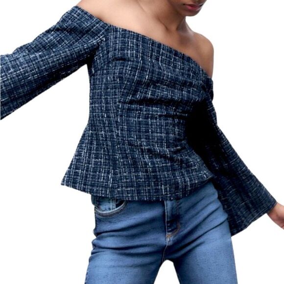 ZARA Top BLOGGER FAVORITE  Shirt Off Shoulder Blouse • NEW WITH TAGS • - Picture 7 of 15